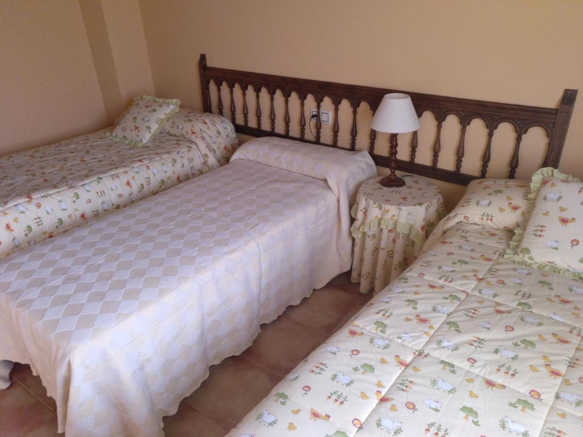 Casa Rural Amador Villarroya de los Pinares Esterno foto