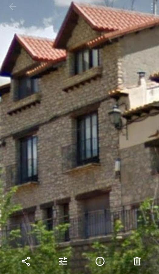 Casa Rural Amador Villarroya de los Pinares Esterno foto