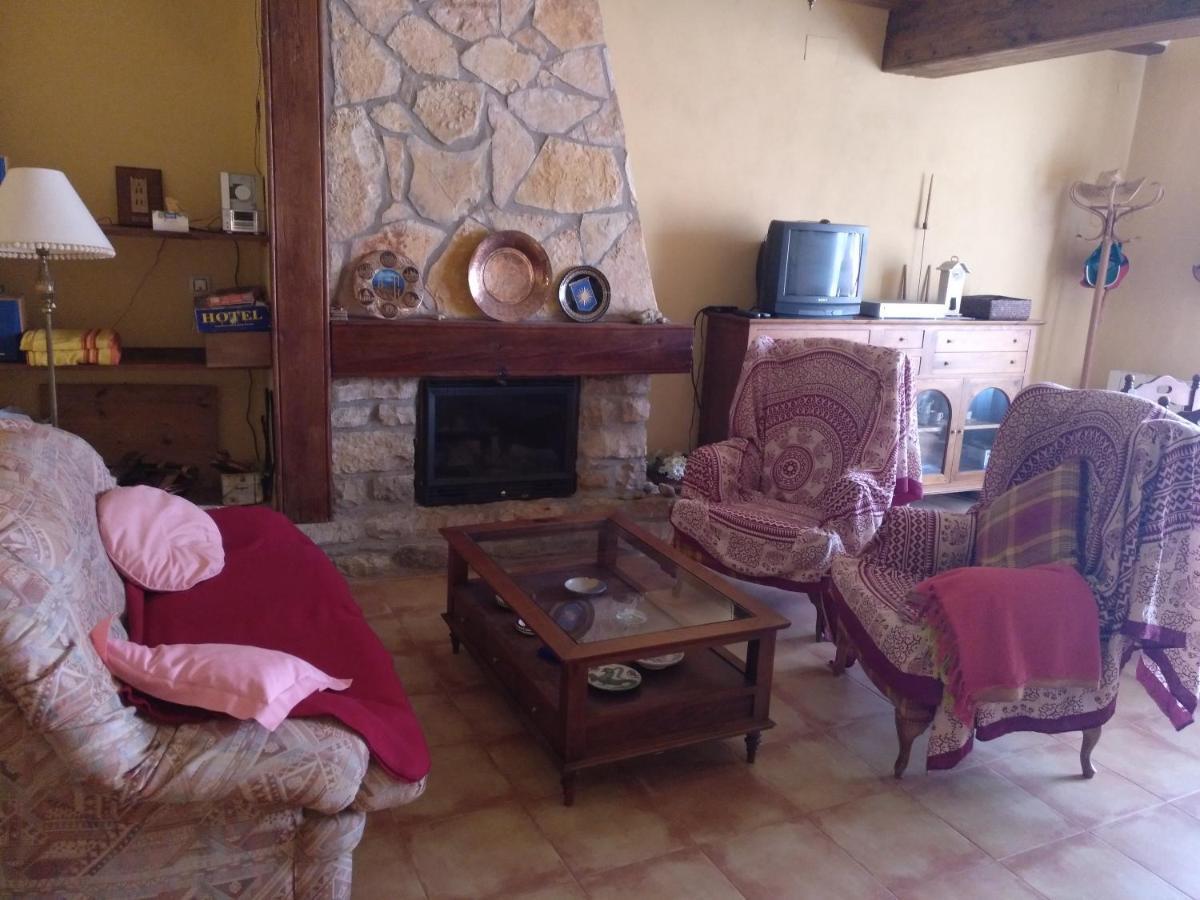 Casa Rural Amador Villarroya de los Pinares Esterno foto